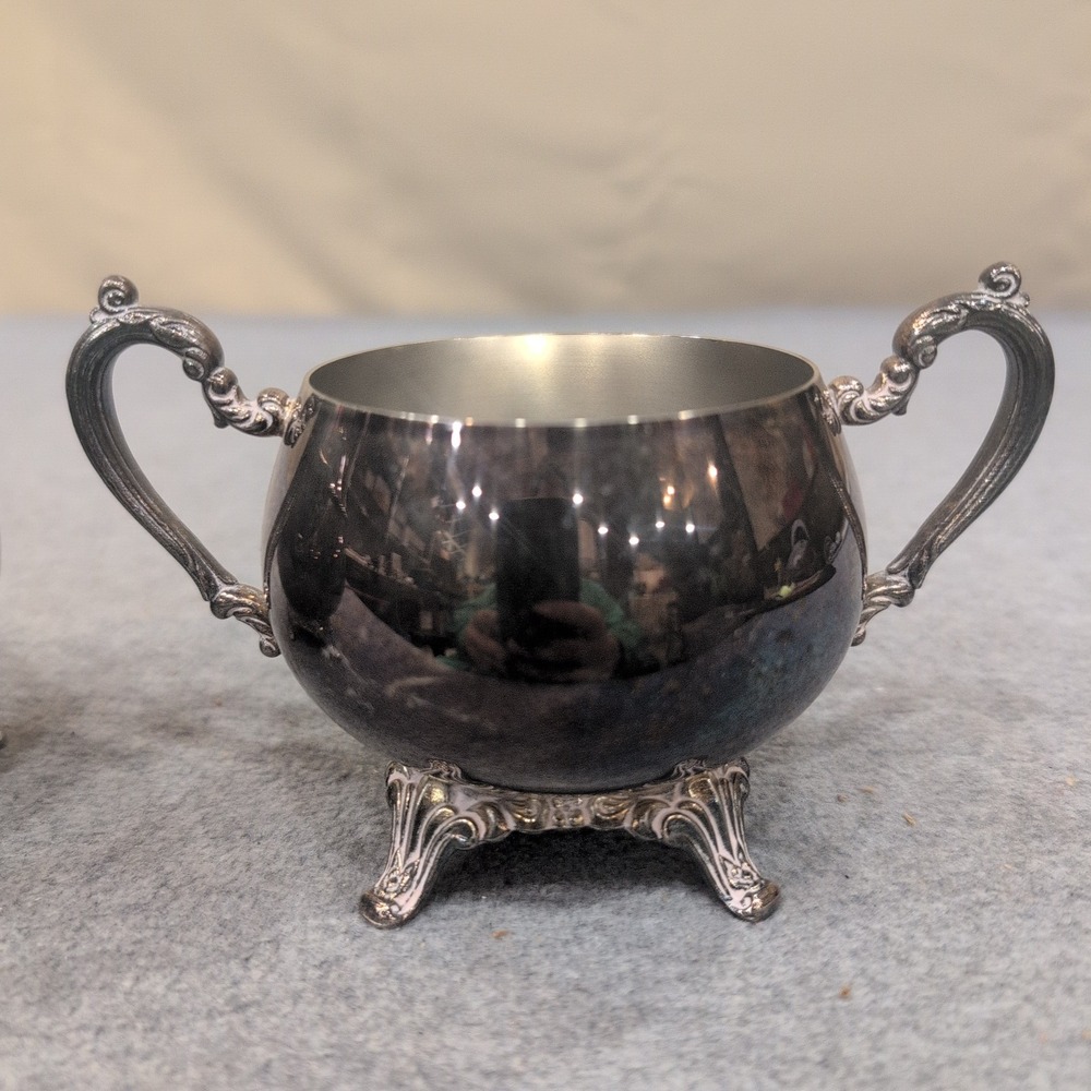 Oneida Silver Plated Footed Cream and Sugar Set with Lid USA Vintage - Picture 3 of 6